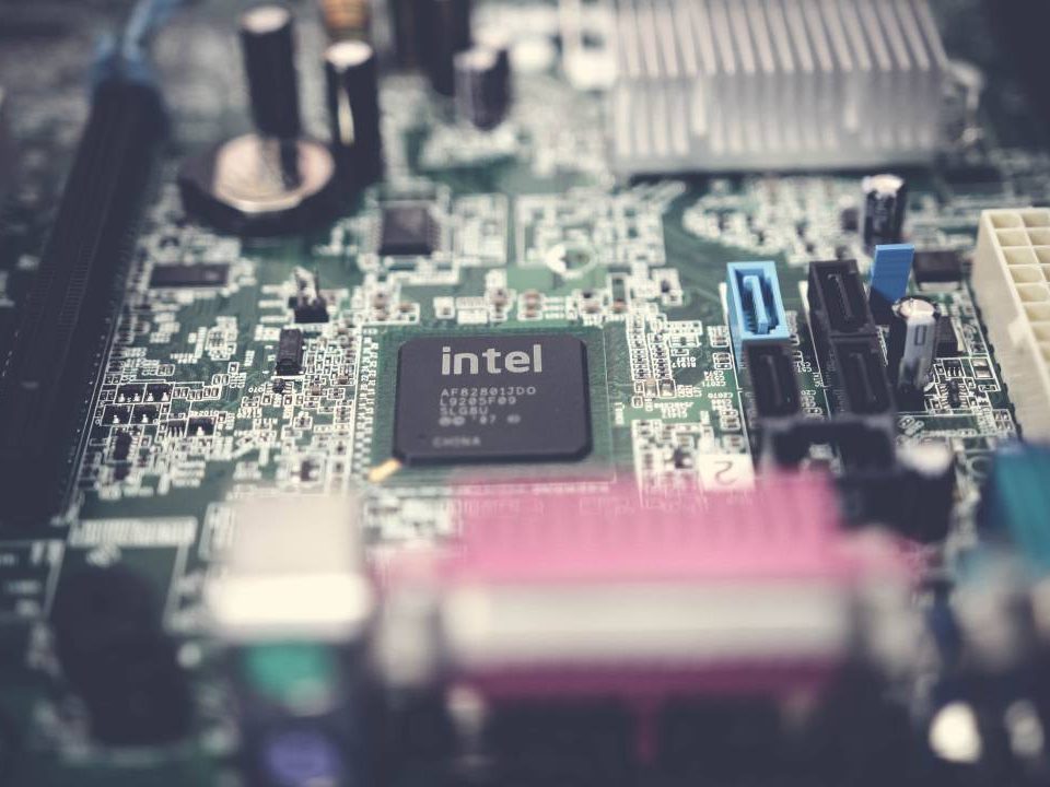 Intel processing chip